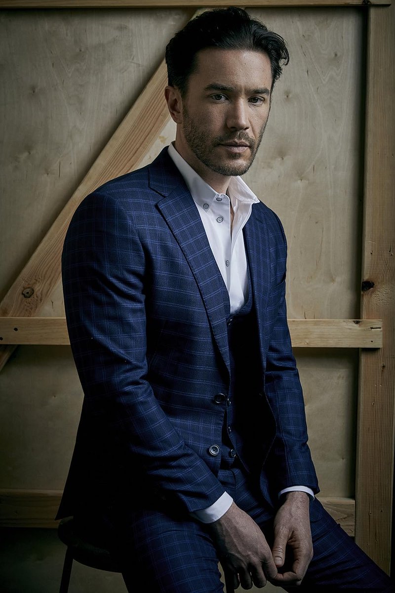 XMenCD's tweet photo. Christopher Abbott and Tom Pelphrey each auditioned for the role of Professor X in the ‘X-MEN’ reboot. 

Pelphrey was not selected, whereas Abbott’s outcome remains unclear.

#XMEN #XMENCOUNTDOWN #XMENMOVIE https://t.co/QIvhYuEAB4