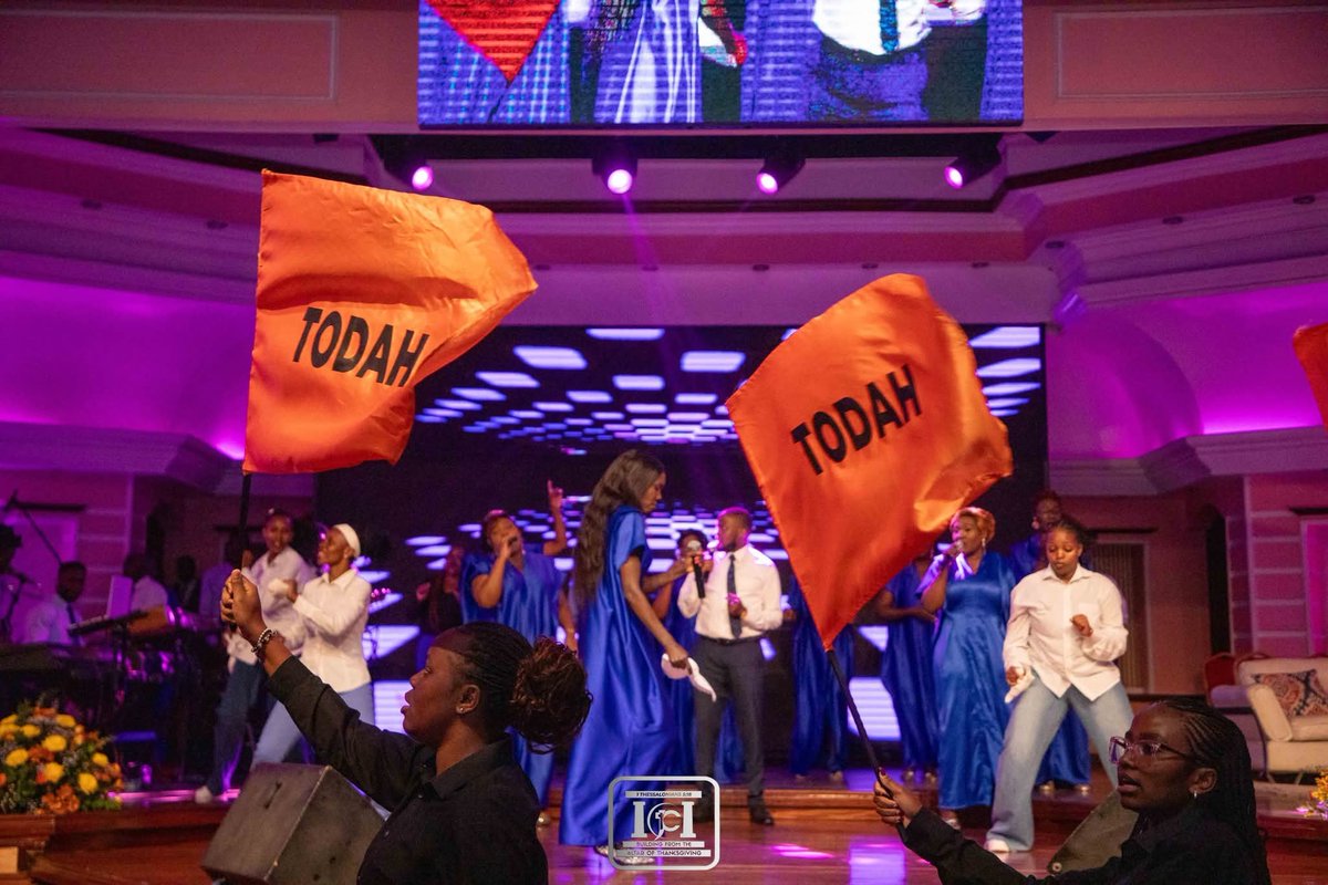 JccKenya's tweet photo. You're able, great and Mighty God, you are able Jesus, 
You're able, Jesus. 
#KeshaAtJCC https://t.co/GuWRJLVLBy