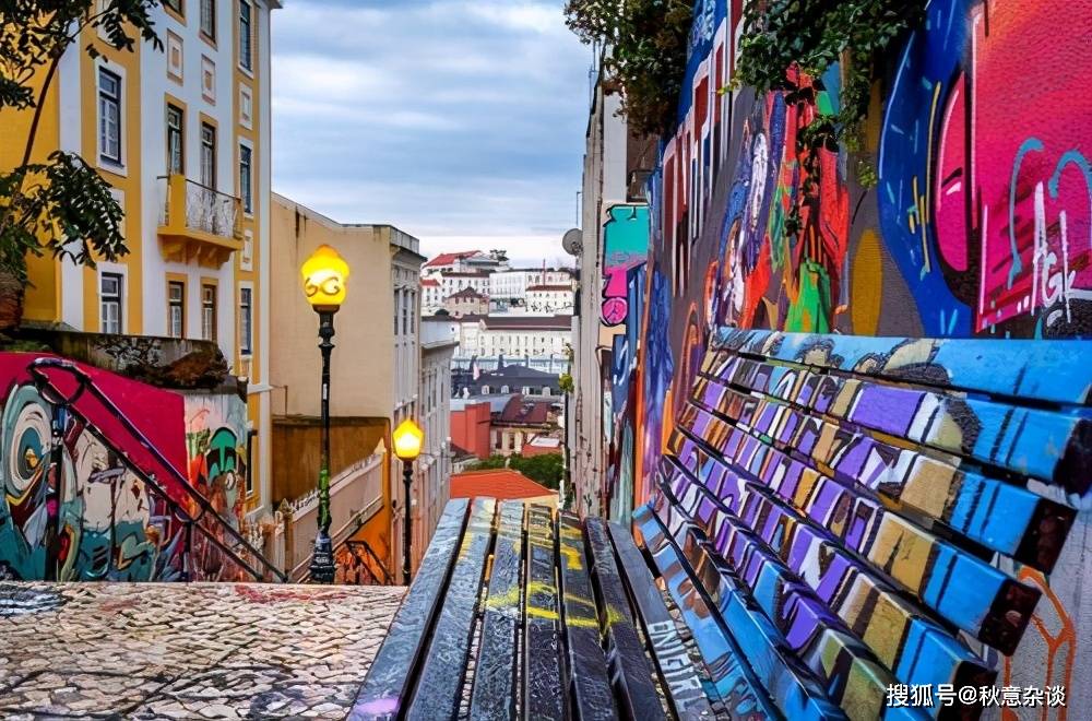 SunilMudhar's tweet photo. Nothing beats the golden hour glow while wandering along Lisbon’s cobblestone alleys—every turn feels like a hidden adventure! https://t.co/UJTY94HJwf