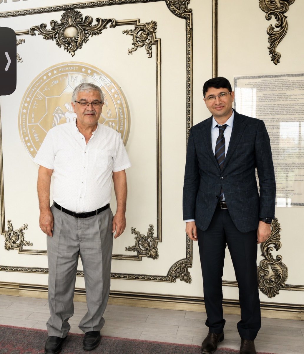 SafakDuvan's tweet photo. Aski de öyle aşağılık bir grup var ki ❗️

Süleymancıların yurtlarına giden malzemeleri ve eski açıklarını kapatabilmek için sanki deprem bölgesine gönderilmiş gibi gösteren bir gruptan bahsediyoruz .

Bu alçakların deprem bölgesindeki hırsızlardan ne farkı var , tek dertleri devleti milleti soymak ❗️

Bu süleymancı gruba ne kadar daha göz yumacaksınız ❓

FETÖ gibi darbe yapmaya çalışmasını bekleyeceksiniz bu sefer tecrübe kazandık biz şehit vermeyiz sizi diri diri yakarız ❗️❗️

Aski ve ABB de sadece Süleymancılar yok FETÖ terör örgütüsü besleyicileri de var sanmasınlar ki bu devlet ayakta uyuyor❗️❗️

#yolsuzluk
#rüşvet
#süleymancılar

@mansuryavas06 
@uzunoglunevzat 
@AkcayMemduh 
@askiankara 
@abakingurlek 
@ankaracbs