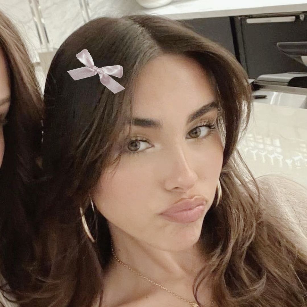 sweetlyrelieved's tweet photo. HAPPY MADISON BEER DAY TO ALL WHO CELEBRATE https://t.co/LNNn9JzIHf