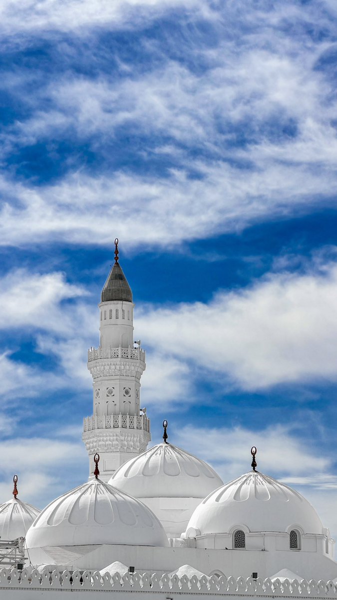 thekingdom_ksa's tweet photo. مسجد قباء .. 
أول مسجد أُسِّس على التقوى،
وأول مسجد بناه النبي مُحمد ﷺ بـ المدينة المنورة . https://t.co/qprn0HHprX