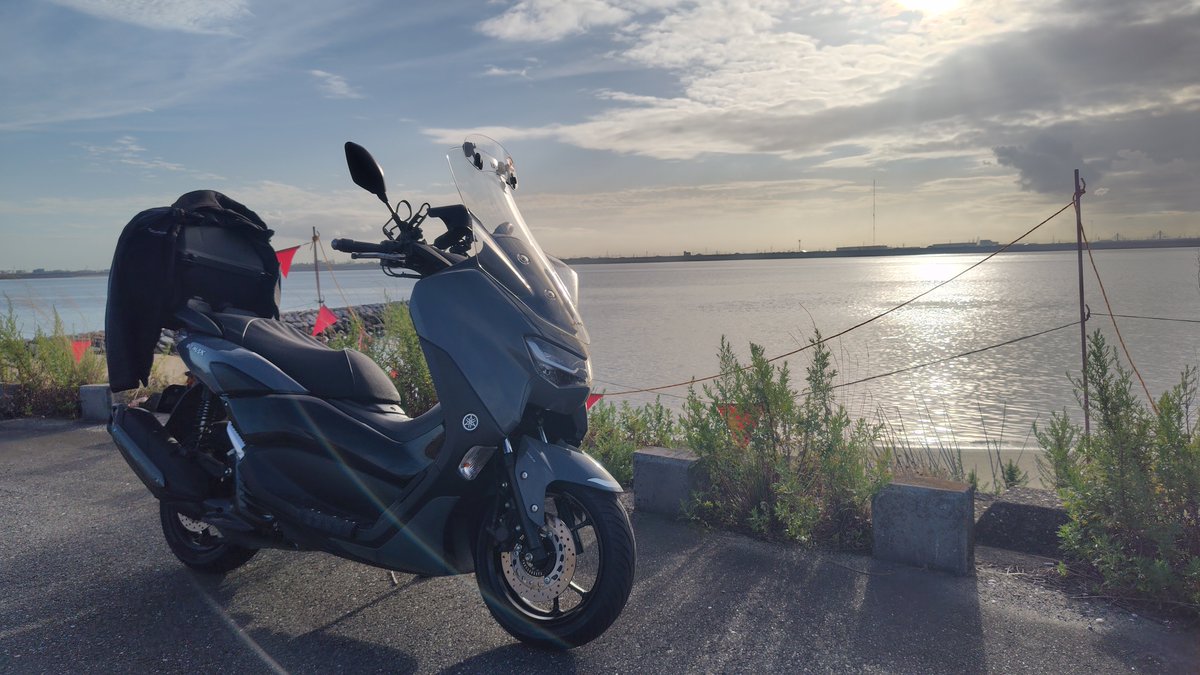 Azure008's tweet photo. おはようございます⛅️
久しぶりの朝バイクしております
今朝は曇っていて涼しく感じます🏍️ https://t.co/e6p7aZ6Jjb
