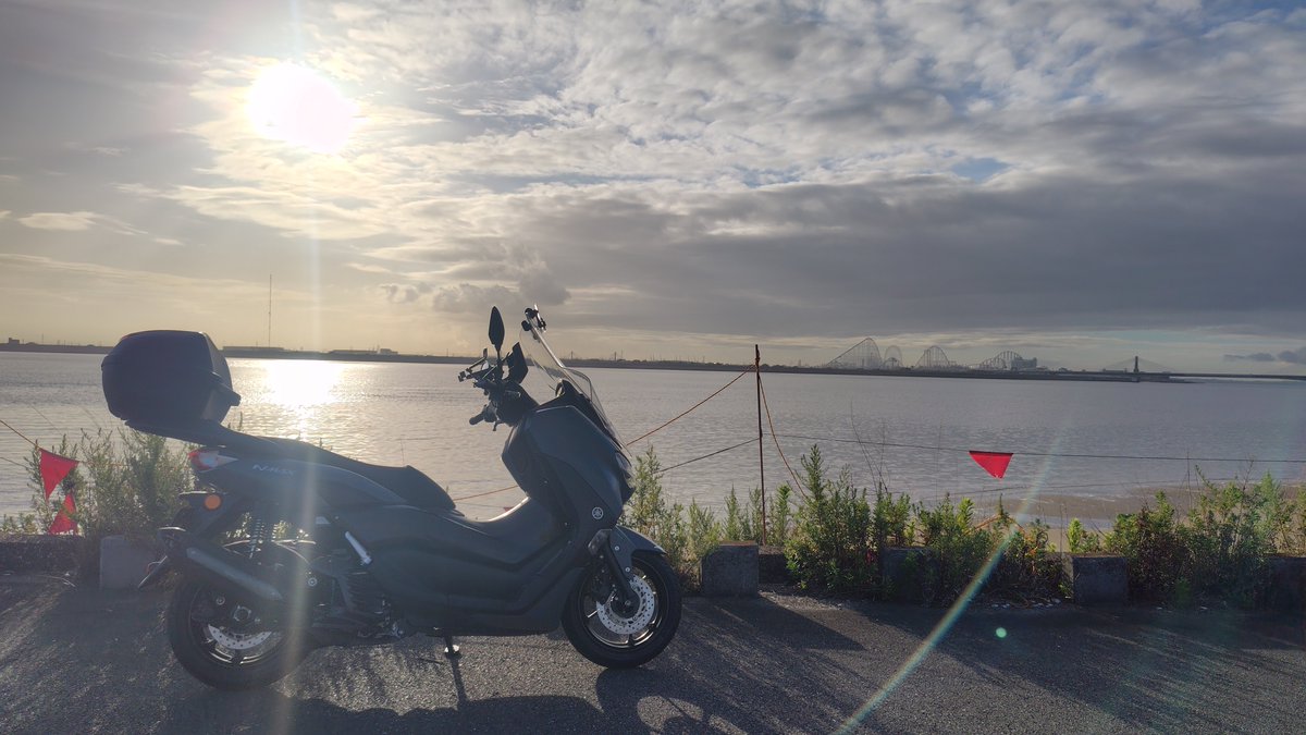 Azure008's tweet photo. おはようございます⛅️
久しぶりの朝バイクしております
今朝は曇っていて涼しく感じます🏍️ https://t.co/e6p7aZ6Jjb