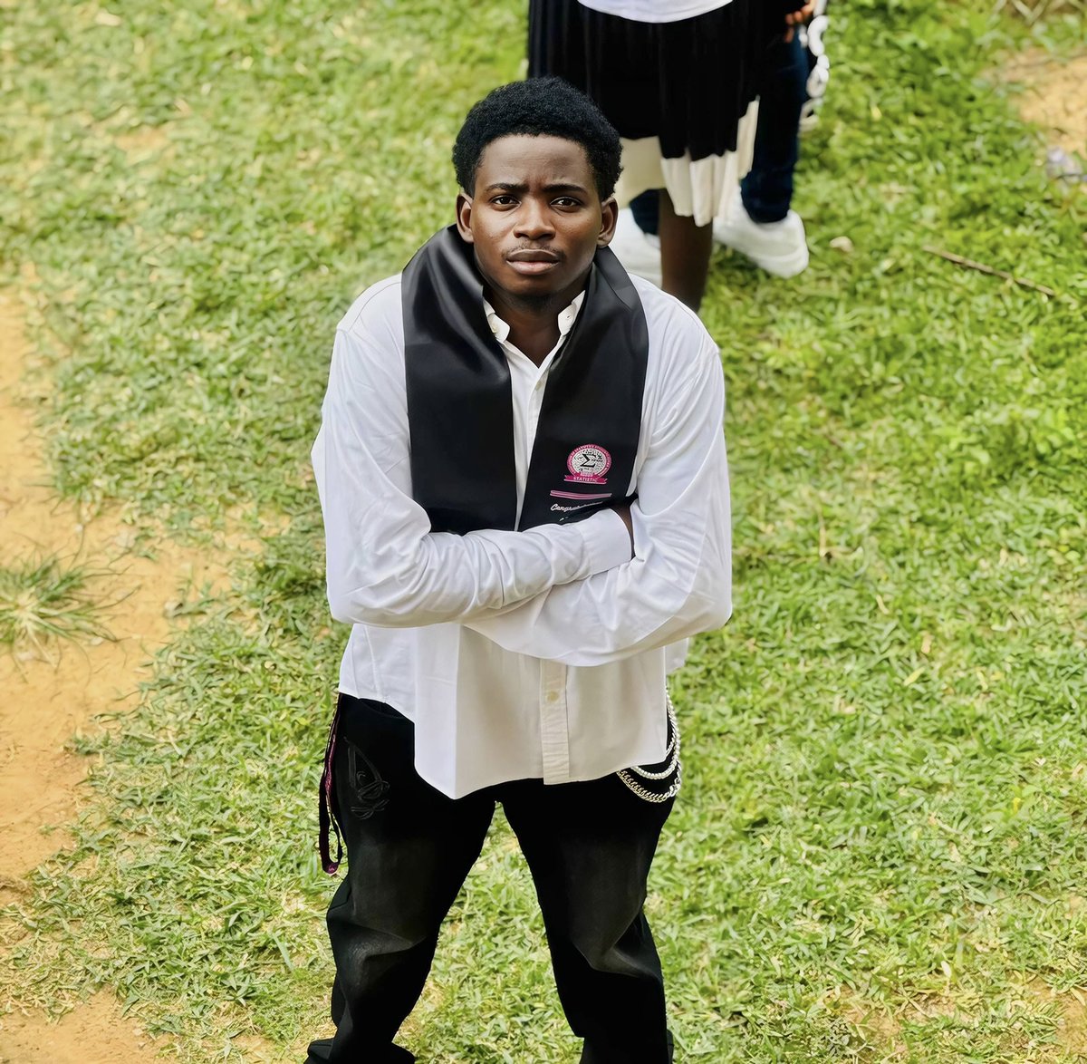 AnonXTeee's tweet photo. Finally bagged B. Tech in Statistics 📊 

No alcohol 
No smoking 
No womanising 

5 years done and dusted ✅… God did💯

Make I go meet my supervisor on Monday sha 😝… e get small dust wey still remain for that project thing… Alhamdulillah anyways 💯🙌 https://t.co/QQnAi2hFSV