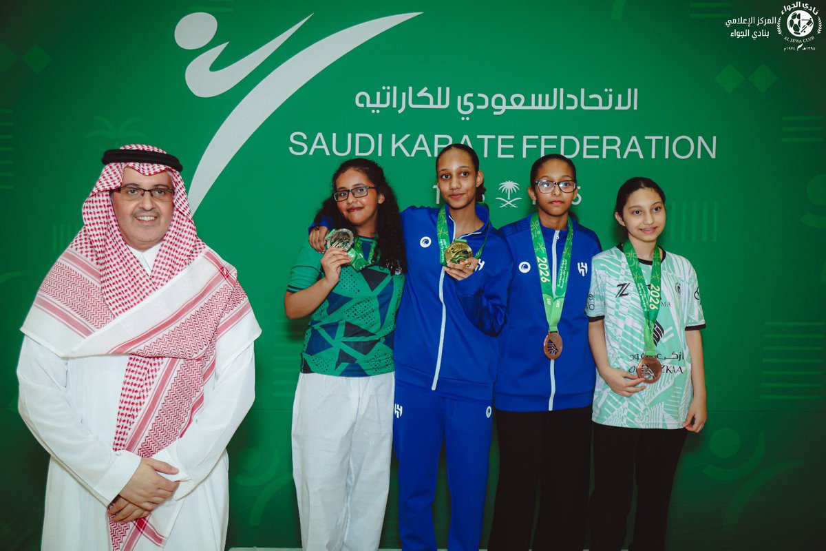 aljewaclub's tweet photo. 🥋 إنجاز مميز لأبطال نادي الجواء في بطولة المجموعة الأولى للكاراتيه، بعد تحقيق عدد من الميداليات الذهبية والفضية والبرونزية، إلى جانب مراكز متقدمة في الترتيب العام.

🥈 المركز الثاني – درجة الناشئات 
🥉 المركز الثالث – درجة الشابات 
🥉 المركز الثالث – درجة البراعم تحت 12 سنة 
🥉 المركز الثالث – درجة تحت 14 سنة 

مبارك لأبطال الجواء هذا الإنجاز، ومنها للأعلى دائمًا 💚