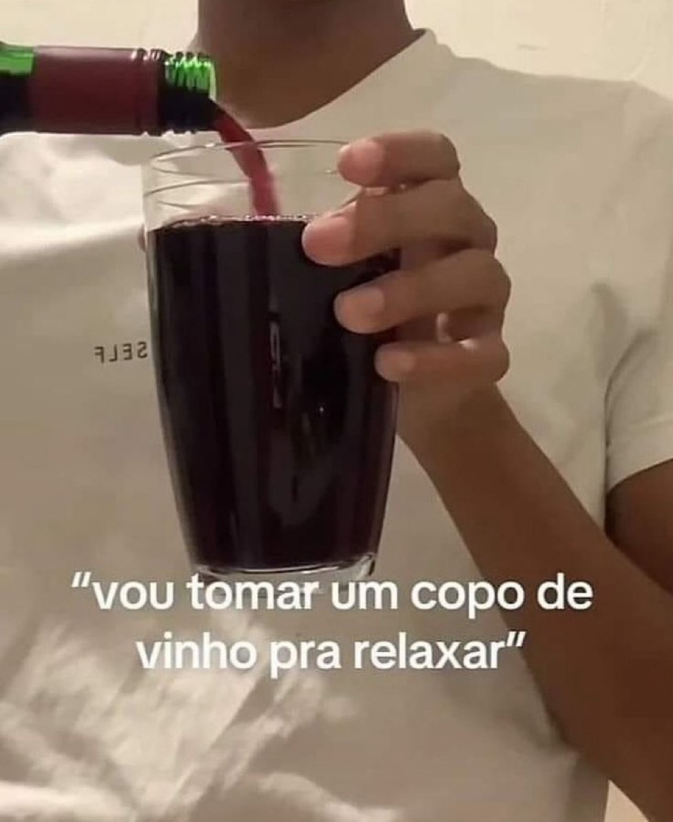 mikasagrada's tweet photo. só um copinho de 1L 😍 https://t.co/yaVsYPld2W