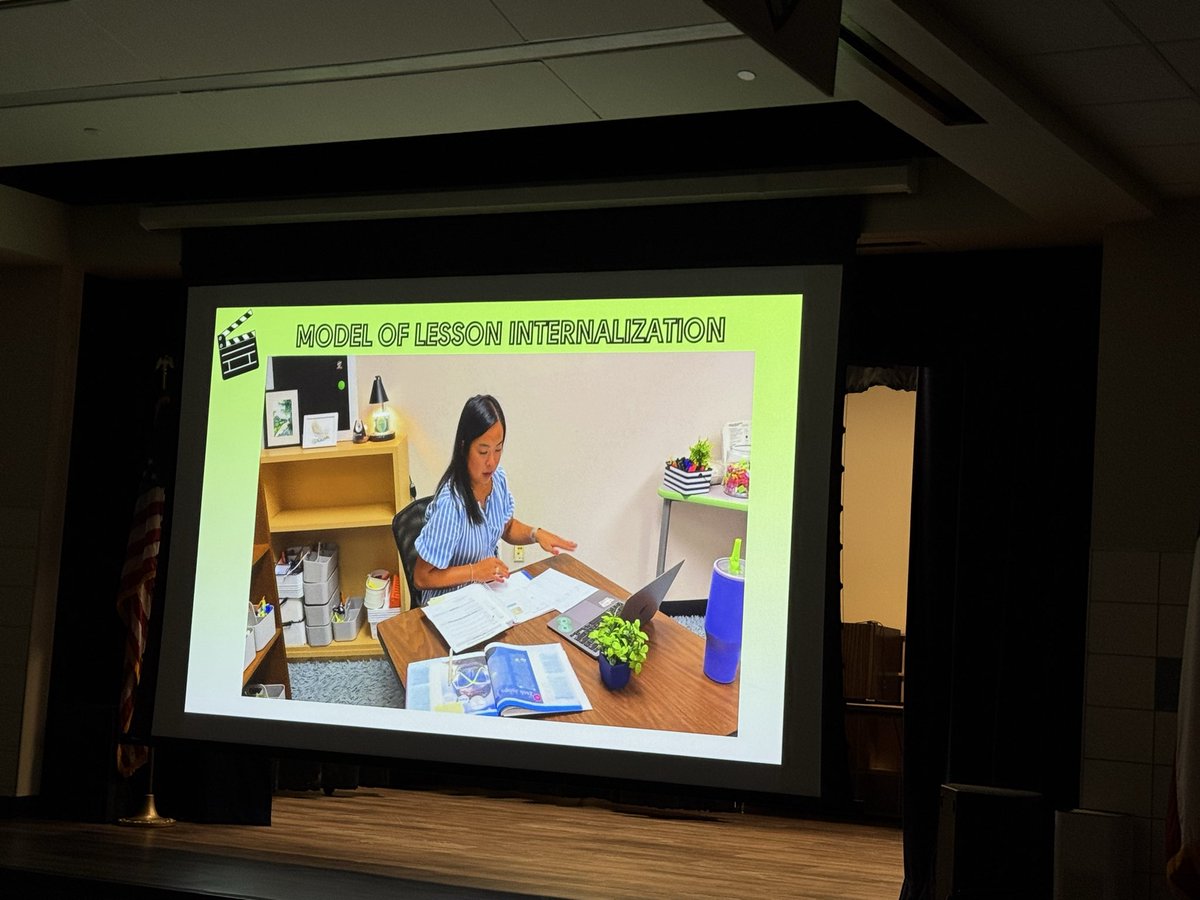 ACongdonedu's tweet photo. When the SC’s film a live internalization model!! Thank you for helping us “SEE IT!” @priscilla_lin said she was channeling @IamBranum convocation video greatness 🤪 @miquasia_love @Anabel_Ruiz19 #RISDDreamOn #AikinSTRONG #LLI https://t.co/myNJ0BNKrJ