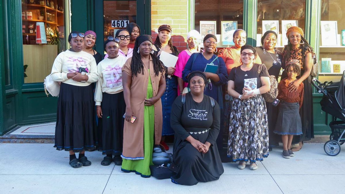 IUIC_Cleveland's tweet photo. Iron sharpeneth iron. This outing wasn’t just an outing it was another opportunity to strengthen the bond of peace, create memories, and remind one another that we’re never walking this journey alone.
#Sisters #Community #LoveThyNeighbor #Unity https://t.co/HdI7WA9B6Y