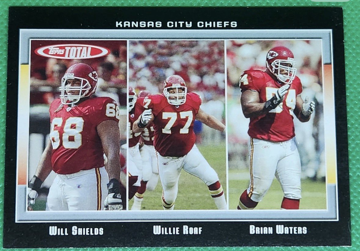 DardenMuse's tweet photo. A very cool and rare card to hunt for all UNT collectors out there:

2006 Topps Total Shields/Roaf/Waters Black /50

Waters had no cards produced until 2005 Topps Totals. 2006 and 2007 black parallels are his only numbered cards. I believe he has roughly 10 cards ever produced. https://t.co/LU8ZnqRyJy