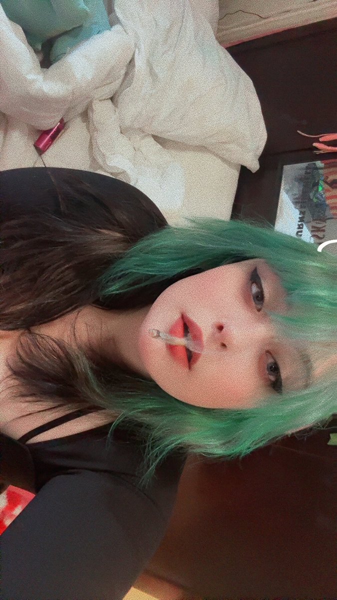 Indytheinnocent's tweet photo. Would you smoke with me? ππ€
#OnlyFans #ContentCreator #AdultContent #SubscriptionService #OnlyFansModel #SupportCreators #ExclusiveContent #FanCommunity #BehindTheScenes #ContentMonetization https://t.co/9Sp4lwiMwI