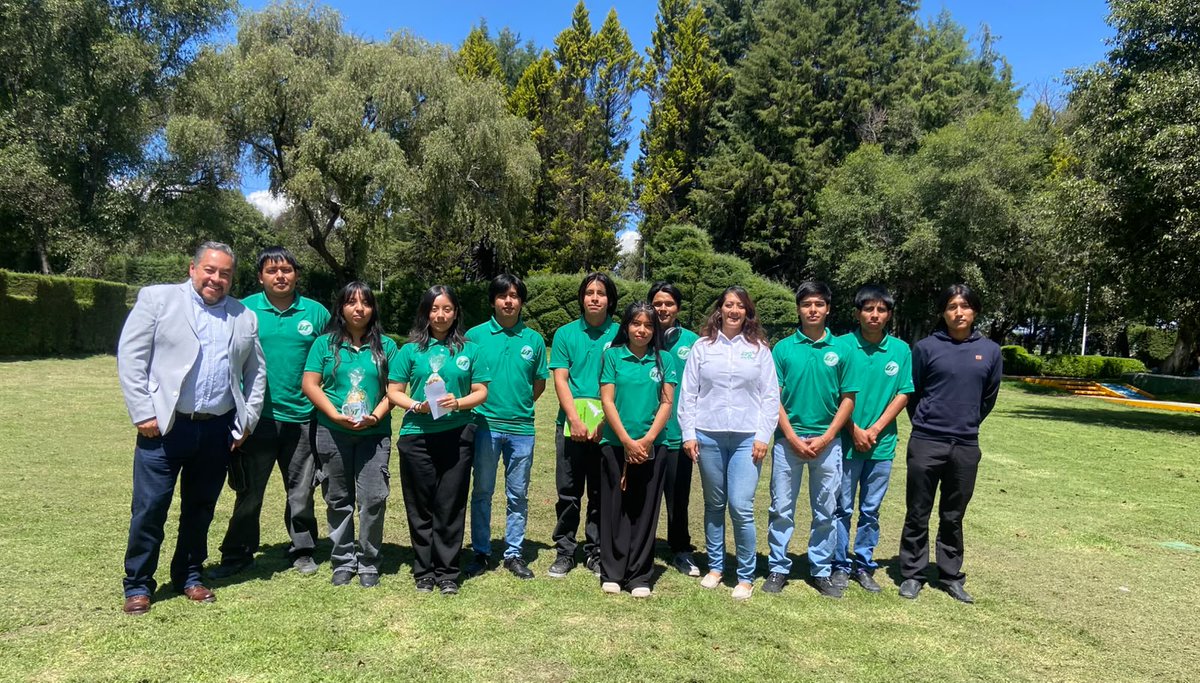 STEM_UTYP's tweet photo. 💜La Universidad Tecnológica de Huejotzingo recibió a estudiantes de la Universidad Tecnológica de la Región Norte de Guerrero, en una visita académica.
Desde el Consejo Nacional STEM, seguimos fortaleciendo la colaboración entre instituciones de educación superior.  #STEMUTyP https://t.co/qaQamFpKfB