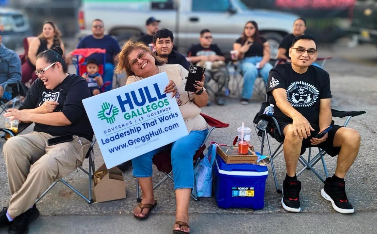 GreggHullforNM's tweet photo. Team Gregg Hull was proud to join the 104th Inter-Tribal Indian Ceremonial Parade in Gallup and experience a tradition that represents so much of what makes New Mexico special.

We’re grateful for the opportunity to take part, honor these traditions, and celebrate the people and cultures that are such an important part of New Mexico’s story.