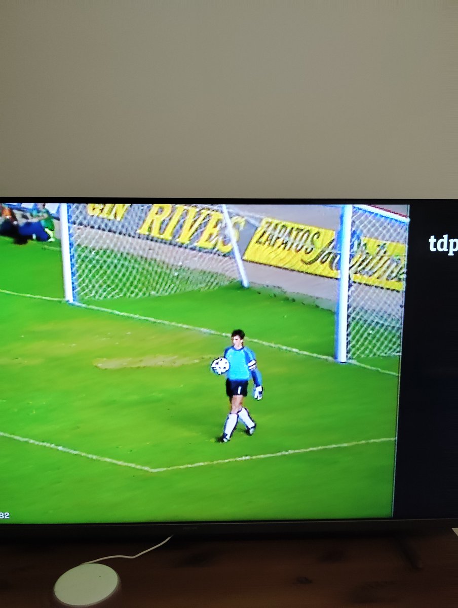 Manolocamacho2's tweet photo. Oro molio en Teledeporte. Trofeo Carranza por un tubo. Chapó @PacoGrandeTVE de un Trofeista Confeso https://t.co/wLDoux8Ouy