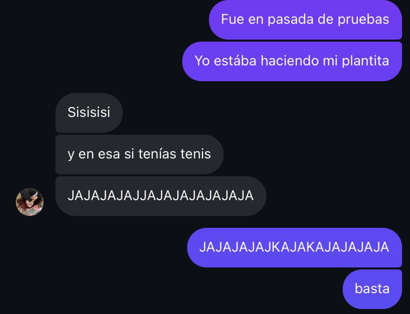 Alesi_413's tweet photo. NAJAJAJAJJAJQJAJAJJAJAJAJAJA basta dinalay, deja mis tenis Gucci 🥺 https://t.co/9SnQWIl9ng