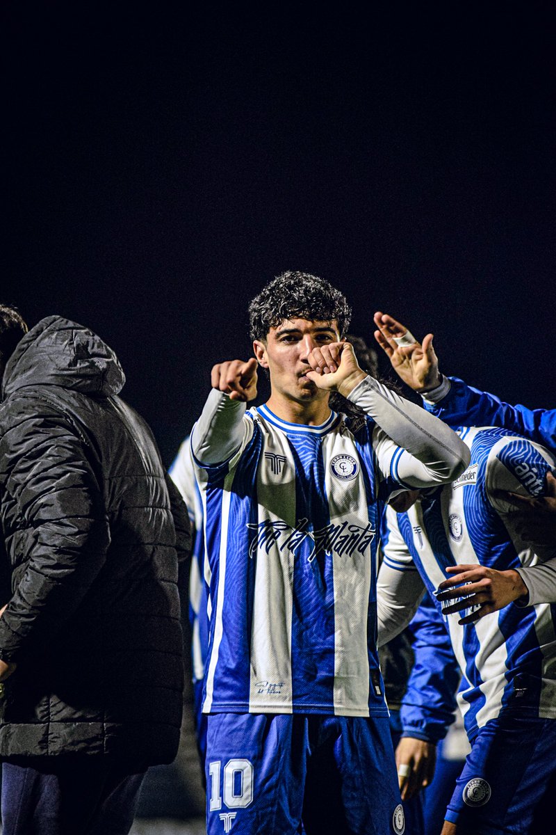 CerroLargoFc's tweet photo. 🦸‍♂️ 𝑃𝑎𝑛𝑑𝑖𝑎𝑛𝑖 pone el primero desde el arranque https://t.co/6YTTccaZIo