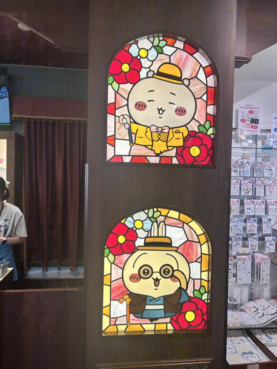 yukn_2001's tweet photo. ちいかわのもぐもぐ本舗めっちゃ可愛かった
ハチワレのトートバック買えて満足☺️

#ちいかわ 
#いいねした人フォロバする https://t.co/A3izGhJ25f