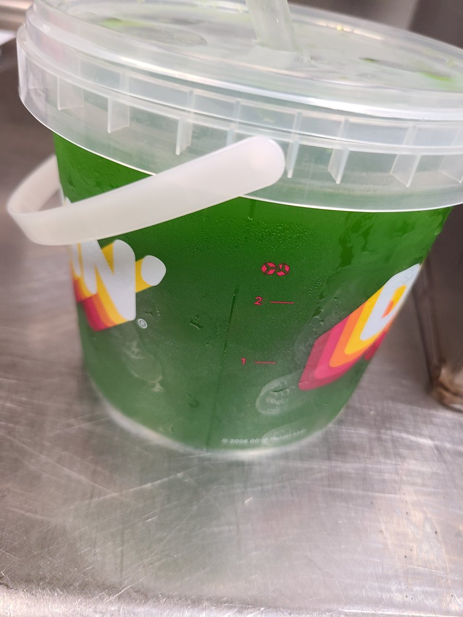 VENGEFULMAGNUMS's tweet photo. https://t.co/kQ5OtRWgCP

got a bucket of OHOHOHOHOHOHO https://t.co/pobjEZxXzH