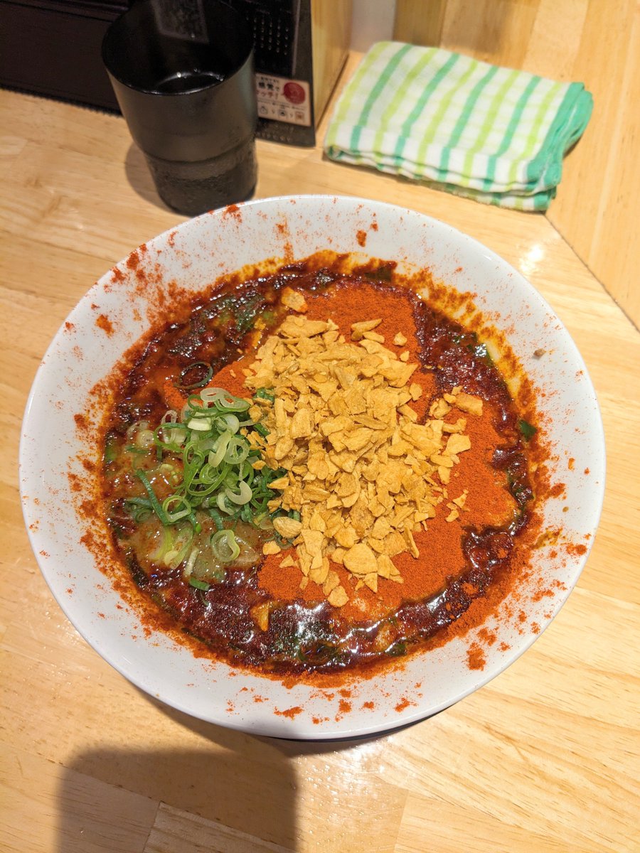 S2TOS2SOUL2SOUL's tweet photo. 先日のアララララァ麺ッ🍜らーめんみふく(STEAK&amp;RAMEN MIFUKU)でスタミナそば🌶️ご無沙汰のみふくで真っ赤やけど辛くない旨辛ラーメン&amp;背徳にんにく飯🍚 #らーめんみふく #スタミナそば  #スタミナラーメン #背徳にんにく飯 #本日のアララララァ麺 https://t.co/VldVLUPTIp