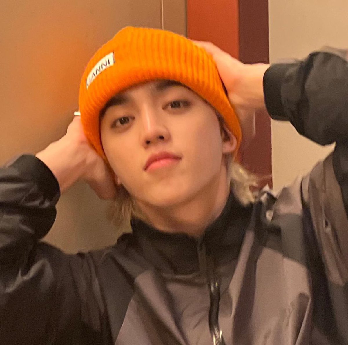 Imperfect_LM's tweet photo. Assertive and direct but also vulnerable and soft hearted. Thank you for becoming a leader with honesty, ambition, and compassion. We love you so much Coups! Coupranghae! 🍒🎂🤍#난_언제나_승철이편_생일축하해
#Its_BOSS_SCOUPS_Day #SCOUPS https://t.co/v8icm35OXk