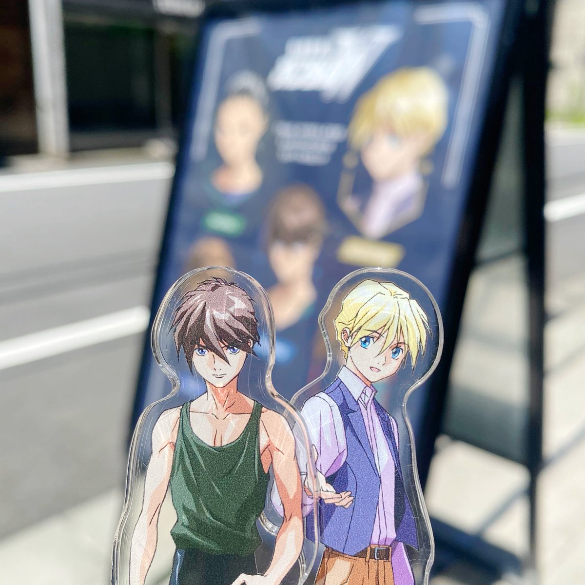 sugary_salt's tweet photo. ヒイロのイヤホンポーチがオンラインで売り切れていたので店頭へ。
無事購入できたし、試聴もできて大満足🫶🏻
イヤホンつけた途端ヒイロが話し出すから変な声でた😂笑

店員さんがとっても親切だった…✨✨
イヤホンポーチは再販予定らしいです！ https://t.co/UGWDbcH3Ky