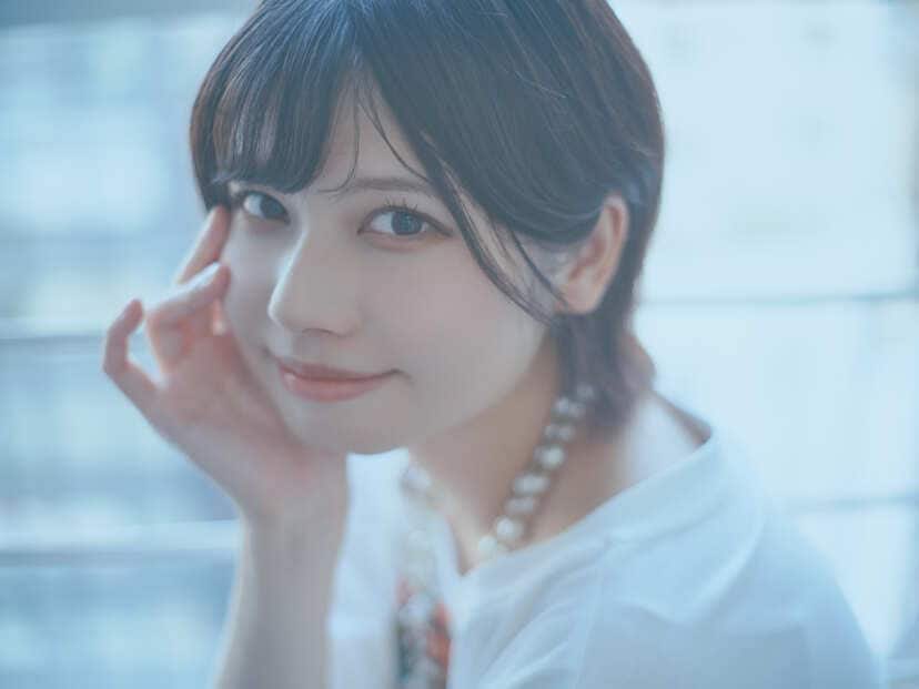 kimu_ra10's tweet photo. 鹿目凛さん（@peroperorinko01）のインタビュー取材を担当しました。

いまSNSで注目を集める漫画。元でんぱ組.incとしてのキャリアを経て、なぜ描き続けるのか。その覚悟と現代社会の歪みや人間模様を捉える独自の観察眼についてお聞きしました。

「悩みながら考え続けることが、私にとって唯一の正義」