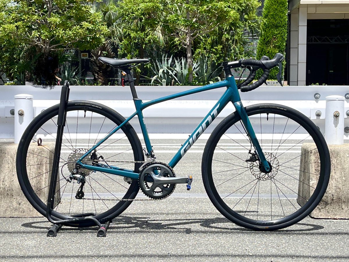 _viacycle's tweet photo. GIANT CONTEND AR2 Sサイズ

ロードバイクにチャレンジしてみたい方へピッタリなリユース車が入荷しました！
明確に競技志向を目指す以外の方はまずこれで楽しんでみればオッケーと言った感じのモデルです👌

ロードバイクやってみようか悩んでいる方の背中を一押ししたくなる一品です😁
#ロードバイク https://t.co/p5VdPAXYjy