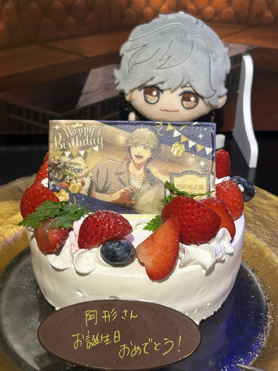 botan00416's tweet photo. バースデーケーキドカ食い気絶部しに来た。 https://t.co/4PE7xO7KYm