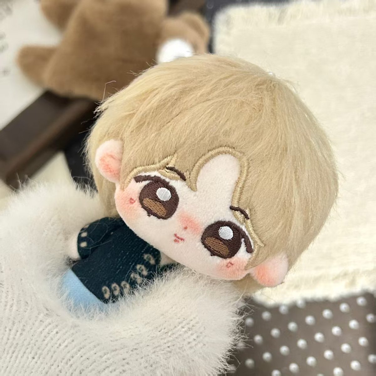 ririskongal2's tweet photo. 🐤 지민 속성 디올짐 인형 공동구매 🐤

📅 8/8-8/18
📝 디올짐(원래 이름은 mijiu jimin)
📝 10cm / 불가사리체형 / 옷은 몸에 프링팅
🧵 제작기간 - 폼 마감 이후 최소 6개월
📝 무통장 입금시 입금자 옆에 디올짐 쓰기
🔗 https://t.co/MptbcPRprp

#리리공구 #지민10cm #디올짐 https://t.co/feXzrxw8dV