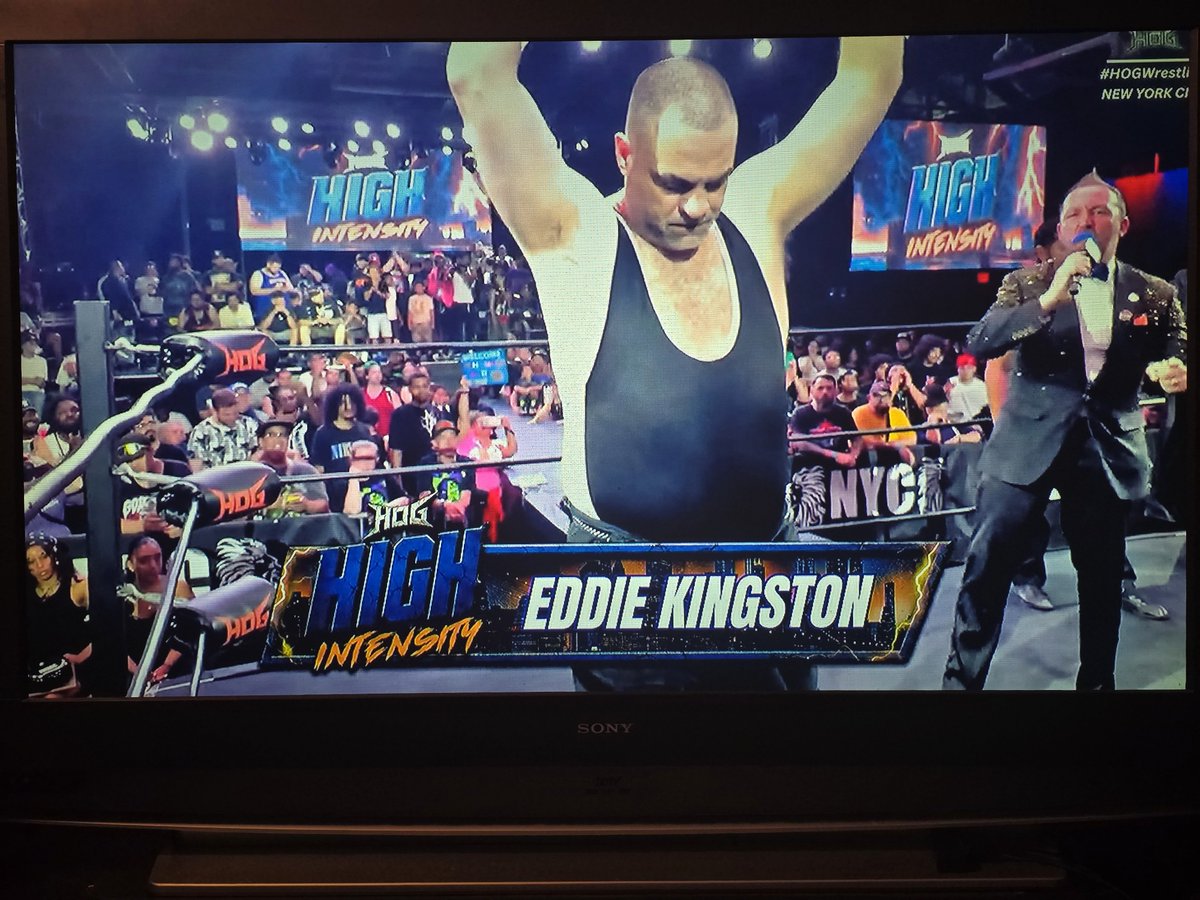 TALL_GUY_NY's tweet photo. in the main event, Eddie Kingston went over Charles Mason via DQ due to a Mason low blow; Mason retains the HOG World Championship #HOGWrestling #HighIntensity https://t.co/JD8FAjFUDi