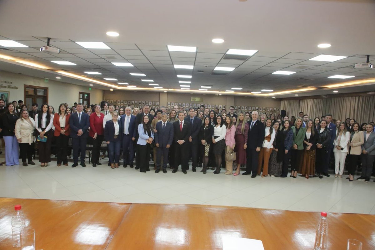 Victor_Rios_O's tweet photo. Impresionante I Seminario Internacional sobre Razonamiento Probatorio en la Corte Suprema de Justicia con Jordi Ferrer. Más de mil inscriptos/as. https://t.co/kVQfJrOYCL