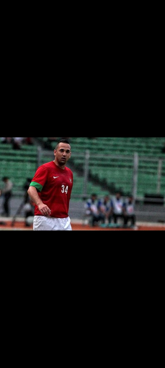 SandiRali____'s tweet photo. @pangeransiahaan Bung pange melupakan striker tajam pada masa nya https://t.co/R470jqh1kp