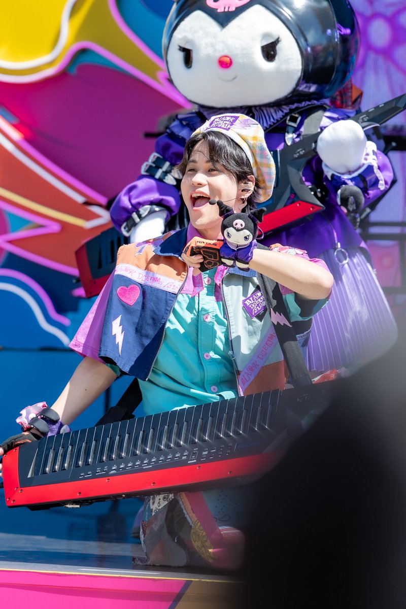 candykumasan's tweet photo. 08/06 10:10 M-usic🩵

#クロミライブ
#USJファン https://t.co/mJBkwjypjp