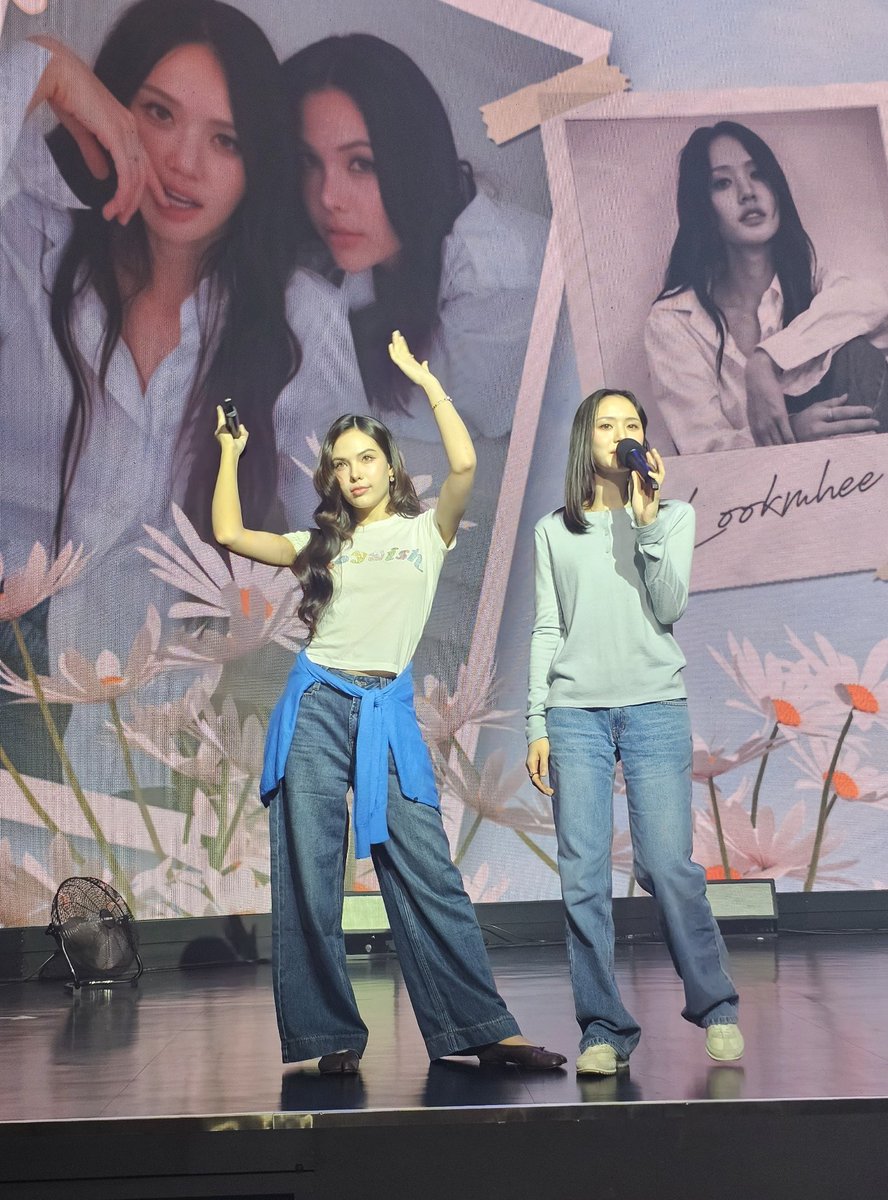 g_gii_'s tweet photo. Sound check starting

#LMSY2026FANMEETINGINKOREA https://t.co/NUOzJV9pzs