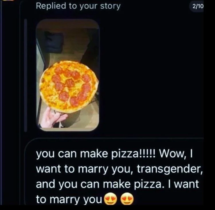 zoobledasilly's tweet photo. @mltv_08 transgender and can make sandwich.... wow... i want to marry you https://t.co/KnKXLZqk4k