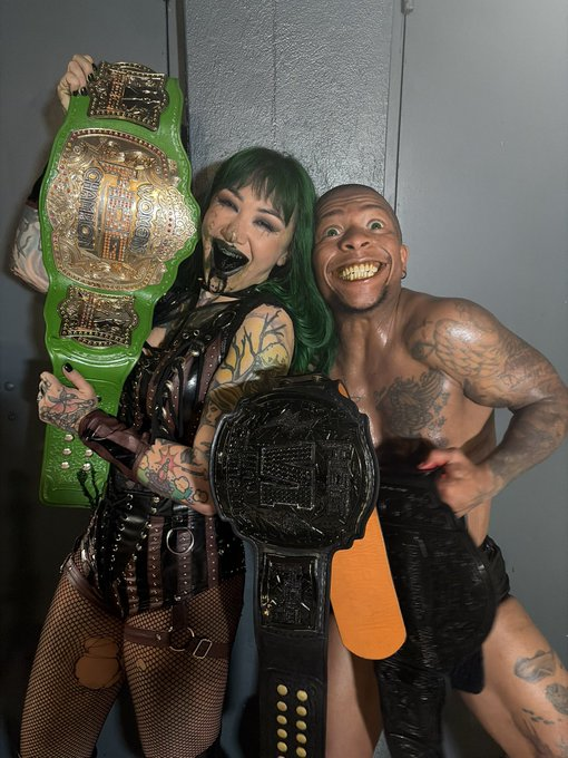 FalseFinishHQ's tweet photo. The Blackhearts backstage at HOG High Intensity, It's fine! #HOGWrestling https://t.co/WzGs9y0Dlh