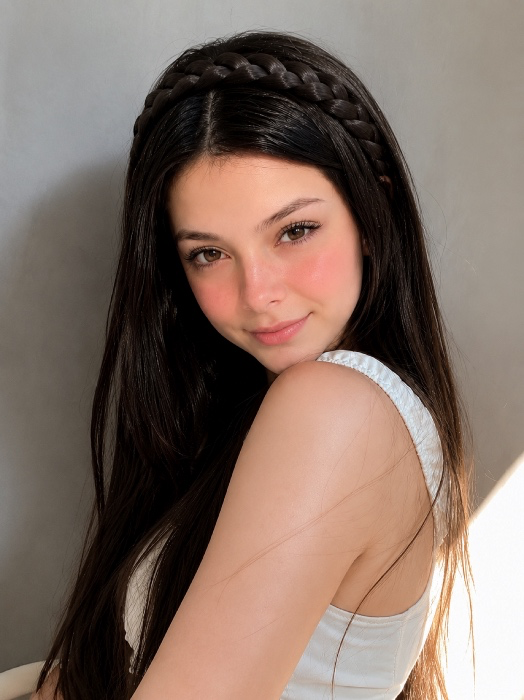 valerialty tweet picture