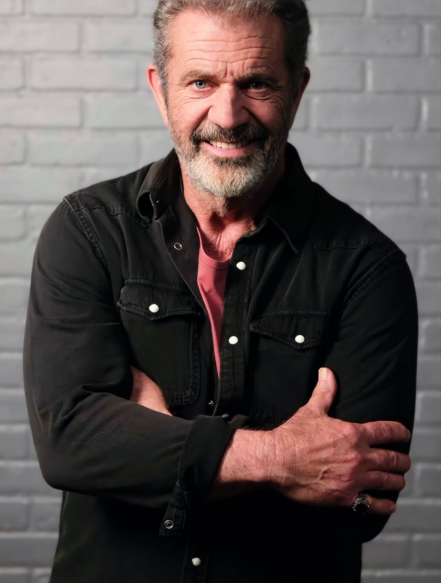 Real_MelGibsonQ's tweet photo. When God is with you, you don’t need anyone’s approval. Keep the faith, keep praying, and keep moving forward. What God has planned for you, no man can stop. Stay tuned—the project of the century is coming. ✝️⛪️🙏 https://t.co/OOqH6pKRO2