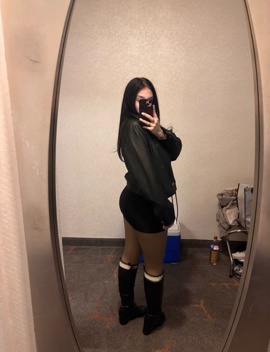 rvrstein's tweet photo. haven’t been on this account in awhile i wanted to post a few pics :) missed u

#findom #finsub https://t.co/brEhdZ3hBy