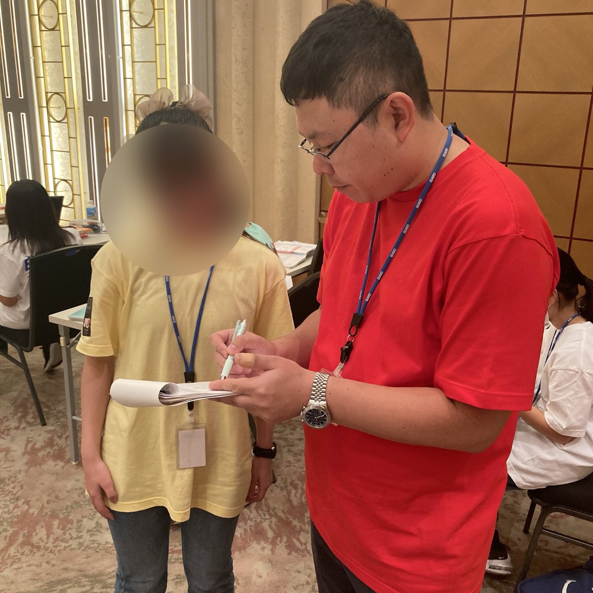 quard_official's tweet photo. 合宿もいよいよ最終日！
クオード生は、最後まで全力で勉強に向き合います！
教師たちも、生徒たちが1問でも多く解けるように本気でサポートします！
泣いても笑っても今日が最後。全てを出しきれ、クオード生！

#夏期合宿 #クオード #中3#受験生応援 https://t.co/3M24gpMUxK