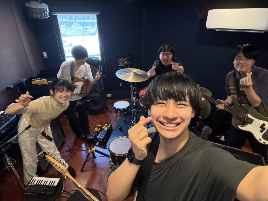 eiichi_kyo's tweet photo. 雪国PAのカツラさん結婚して今これ https://t.co/fuCAkhHyzA