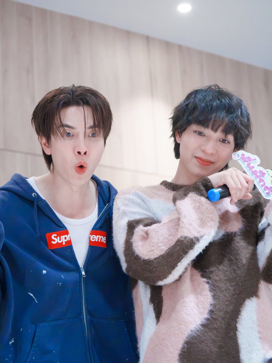shimsoonmin's tweet photo. ผมมีคำถาม ถ้าลงรูปเซ็ตนี้ พี่แม็กจะโกรธมั้ย525525255

#MaxkyBasxFANDOMFANFIC
#MaxkyBas #แม็กกี้บาส
#maxky_rp #บาสเด็กอ้วนที่แท้จริง https://t.co/hAL1HHCndN