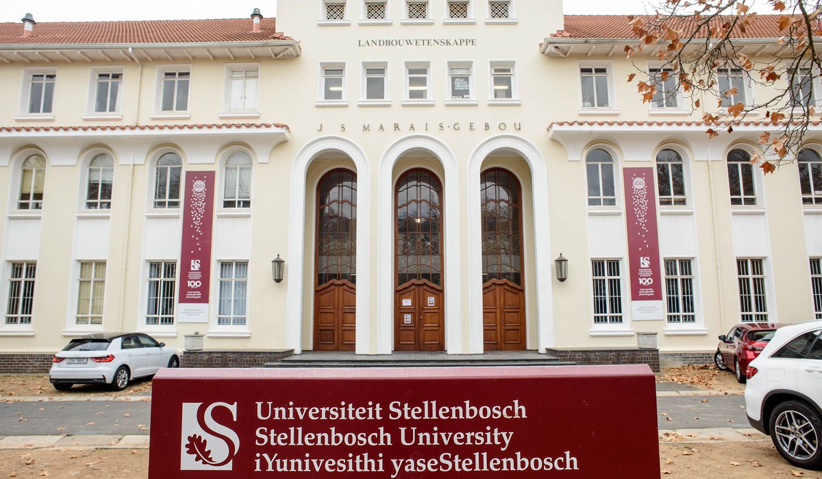 RealssaNews's tweet photo. Stellenbosch University students launch free online marketplace to combat campus scams 🚨 #RealSSANews https://t.co/Zbarb3w077