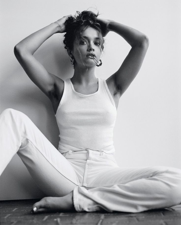 JonnyLeTran5's tweet photo. Blessing your timeline with Olivia Cooke 😍 #OliviaCooke #HouseOfTheDragon #ReadyPlayerOne #Thoroughbreds #BatesMotel #SoundofMetal #SlowHorses #MeandEarlandtheDyingGirl #Pixie #LittleFish #VanityFairSeries #TheLimehouseGolem #TheGirlfriend #beautiful https://t.co/o8c8fRmlQp
