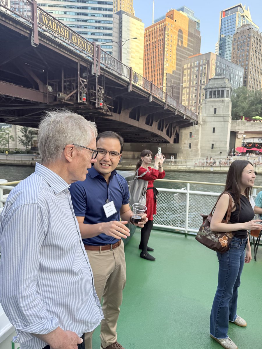 MFRProgram's tweet photo. Exchanging ideas while taking in Chicago’s iconic architecture, our PhD cohort had a wonderful time together Tuesday night on a dinner cruise along the Riverwalk #MFRSummerSession #MacroFinance #EconTwitter https://t.co/0un52dkFu0