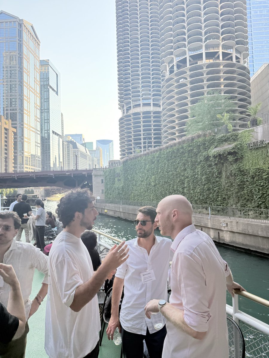 MFRProgram's tweet photo. Exchanging ideas while taking in Chicago’s iconic architecture, our PhD cohort had a wonderful time together Tuesday night on a dinner cruise along the Riverwalk #MFRSummerSession #MacroFinance #EconTwitter https://t.co/0un52dkFu0
