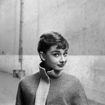 hepburnfiles's tweet photo. audrey hepburn photographed by mark shaw during the production of ‘sabrina’ (1954) https://t.co/rz5BHUfiXI