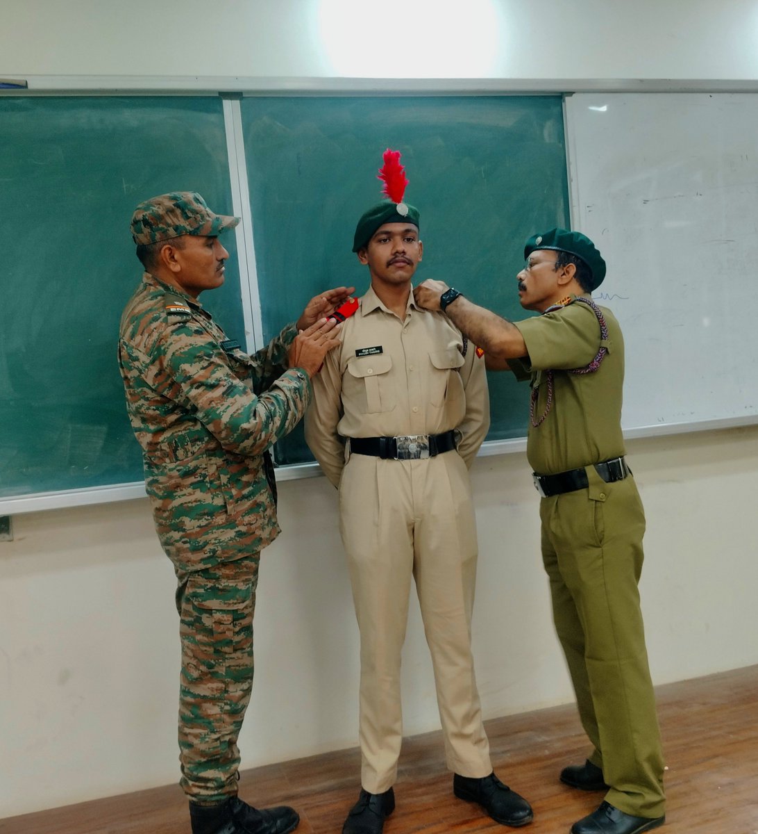 TEAM5MAHEMECOY's tweet photo. Rank Ceremony! VJTI NCC 🇮🇳
A rank is not just a badge—it is a mark of responsibility, leadership, and commitment.
A proud moment as cadets step forward to embrace greater responsibilities and lead by example.
Greater purpose. Stronger leadership.

#NCC #RankCeremony #Leadership https://t.co/ZfZWqc9NVD