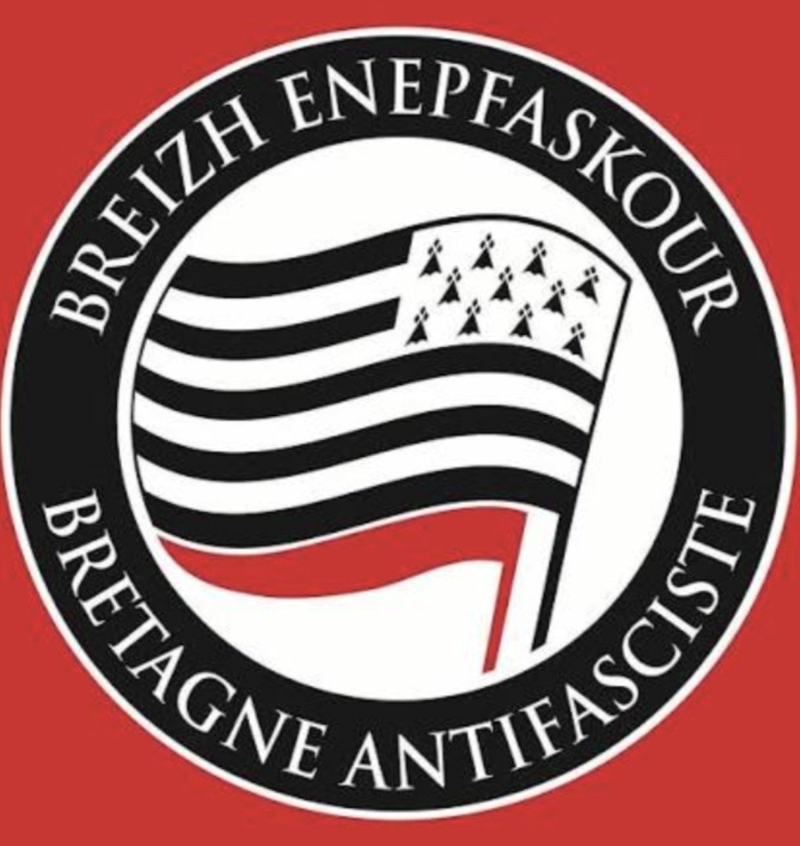 Tranydetestable's tweet photo. La bretagne sera toujours antifa https://t.co/PN7Move9M2