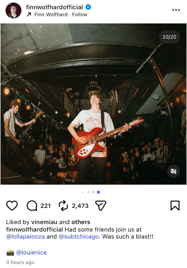 Iattesmatcha's tweet photo. 20/20 photos posted on on instagram without THAT picture, but 21/21 posted on tik tok featuring it https://t.co/kNCzqb4cWP